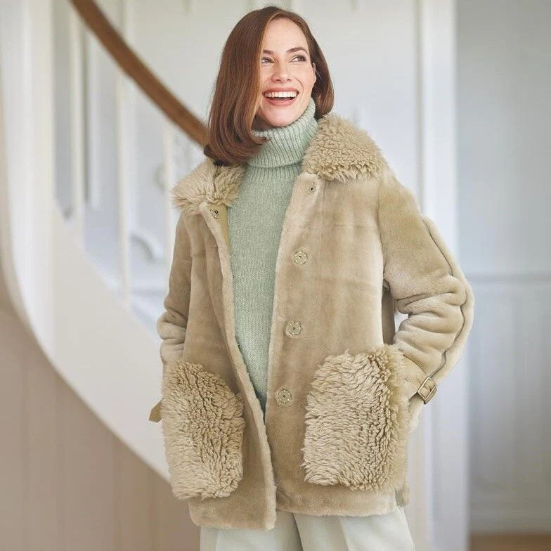 Lilou Jacka | Fårskinn - Bild 5